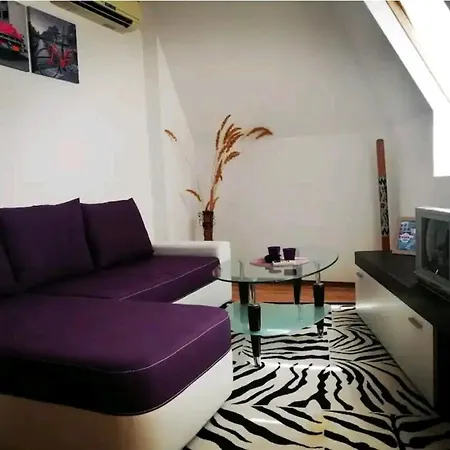 Atico En La Romantica Apartment *