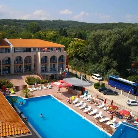 Appartamento ático En La Romántica Sozopol
